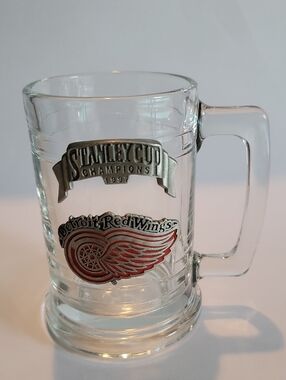 STanley CUP CHAMPIONS 1997 CLEAR GLASS BEER MUG